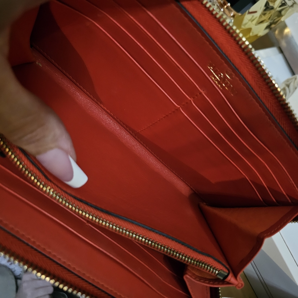 Valentino Long Rockstud Zip Around Wallet AUTHENTIC - Picture 11 of 16